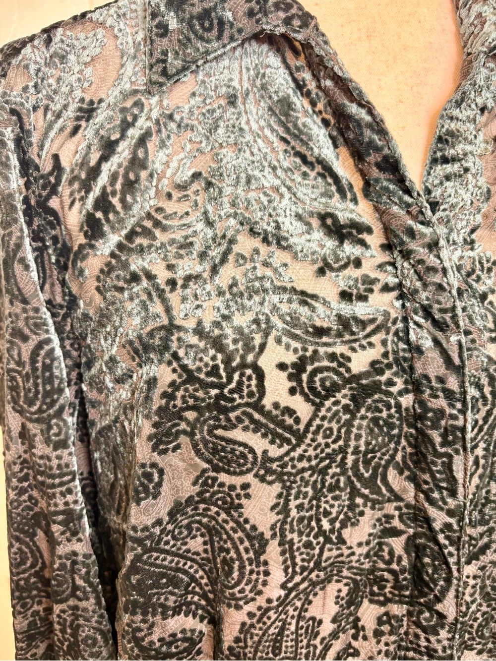 Coldwater Creek Green Sheer Burnout Velvet Paisley Blouse Boho Goth PXL - Picture 4 of 8